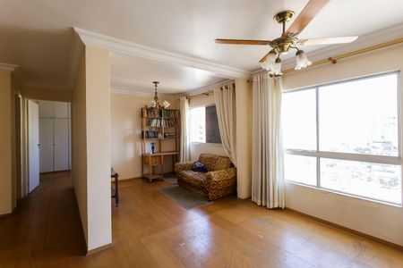 Apartamento à venda com 76m², 1 quarto e 1 vaga Apartamento à venda com 76m², 1 quarto e 1 vagaSala