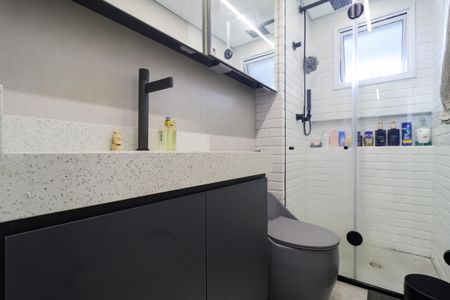 Apartamento à venda com 103m², 2 quartos e 3 vagasBanheiro da Suíte