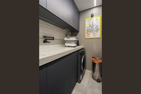 Apartamento à venda com 103m², 2 quartos e 3 vagasÁrea de Serviço