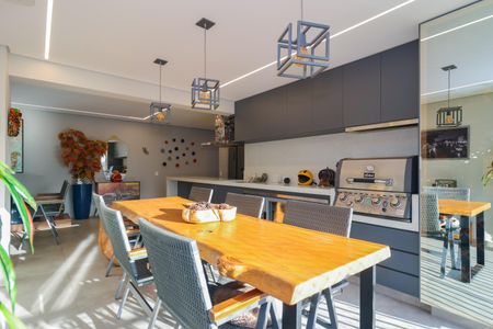 Apartamento à venda com 103m², 2 quartos e 3 vagasSala