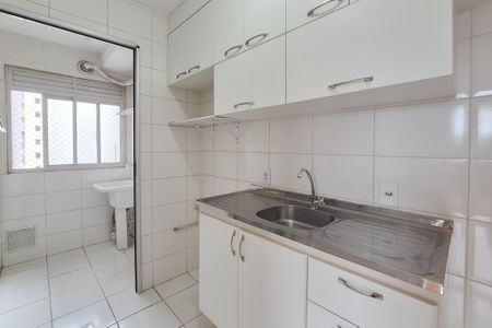 Apartamento à venda com 64m², 3 quartos e 1 vaga Apartamento à venda com 64m², 3 quartos e 1 vagaCozinha - Armários