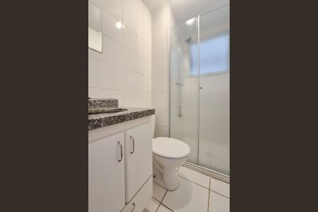 Apartamento à venda com 64m², 3 quartos e 1 vaga Apartamento à venda com 64m², 3 quartos e 1 vagaBanheiro Social