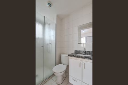 Apartamento à venda com 64m², 3 quartos e 1 vaga Apartamento à venda com 64m², 3 quartos e 1 vagaBanheiro da Suíte