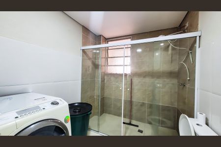 Apartamento à venda com 108m², 2 quartos e sem vagaBanheiro Social