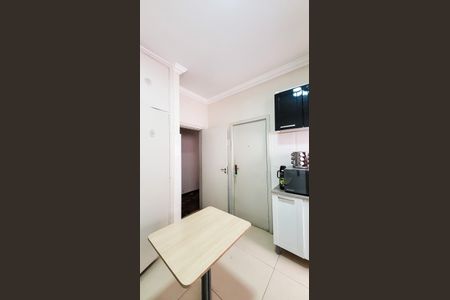 Apartamento à venda com 108m², 2 quartos e sem vagaCozinha