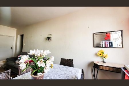 Apartamento à venda com 108m², 2 quartos e sem vagaSala