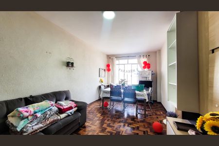 Apartamento à venda com 108m², 2 quartos e sem vagaSala