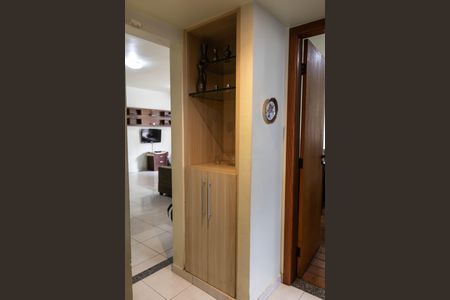 Apartamento à venda com 164m², 3 quartos e 2 vagas Apartamento à venda com 164m², 3 quartos e 2 vagasCorredor