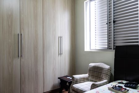 Apartamento à venda com 164m², 3 quartos e 2 vagas Apartamento à venda com 164m², 3 quartos e 2 vagasQuarto 1