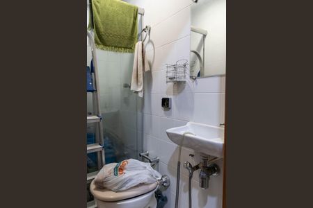 Apartamento à venda com 164m², 3 quartos e 2 vagas Apartamento à venda com 164m², 3 quartos e 2 vagasBanheiro de serviço