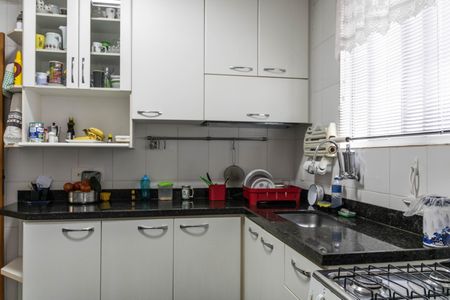 Apartamento à venda com 164m², 3 quartos e 2 vagas Apartamento à venda com 164m², 3 quartos e 2 vagasCozinha