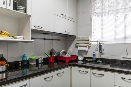 Apartamento à venda com 164m², 3 quartos e 2 vagas Apartamento à venda com 164m², 3 quartos e 2 vagasCozinha