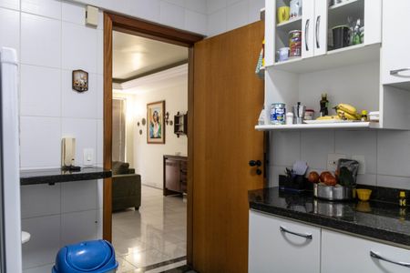 Apartamento à venda com 164m², 3 quartos e 2 vagas Apartamento à venda com 164m², 3 quartos e 2 vagasCozinha