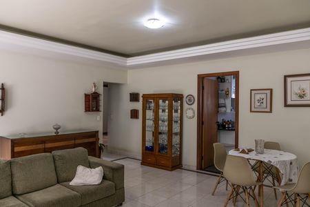 Apartamento à venda com 164m², 3 quartos e 2 vagas Apartamento à venda com 164m², 3 quartos e 2 vagasSala