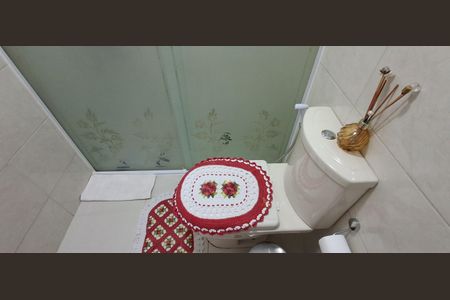 Casa à venda com 150m², 3 quartos e 2 vagas Casa à venda com 150m², 3 quartos e 2 vagasBanheiro/Suite