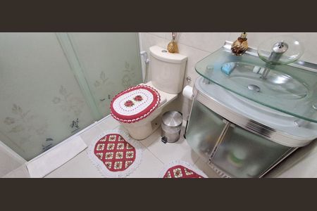 Casa à venda com 150m², 3 quartos e 2 vagas Casa à venda com 150m², 3 quartos e 2 vagasBanheiro/Suite