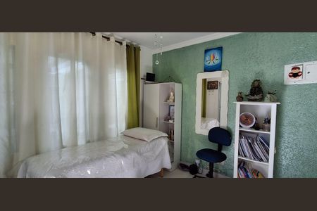 Casa à venda com 150m², 3 quartos e 2 vagas Casa à venda com 150m², 3 quartos e 2 vagasQuarto 2