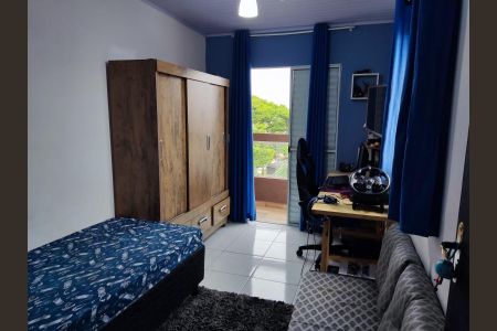 Casa à venda com 4 quartos, 220m² em Pestana, Osasco