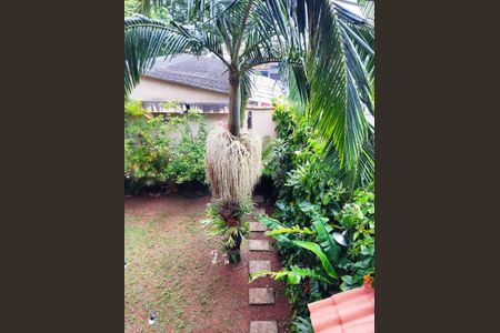 Casa à venda com 220m², 4 quartos e 3 vagas