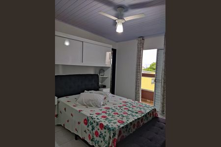 Casa à venda com 220m², 4 quartos e 3 vagas