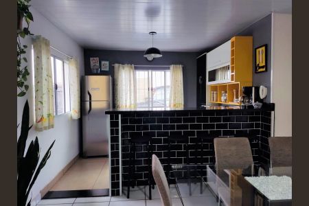 Casa à venda com 220m², 4 quartos e 3 vagas