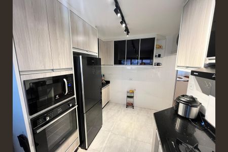 Apartamento à venda com 189m², 4 quartos e 4 vagasCozinha