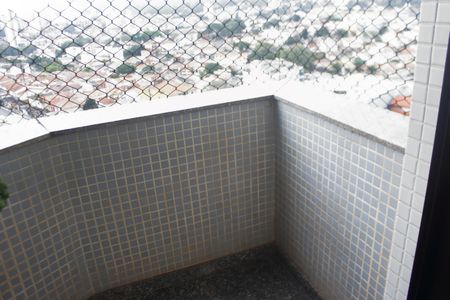 Apartamento à venda com 189m², 4 quartos e 4 vagasVaranda da Suíte 1