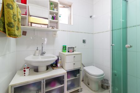 Apartamento à venda com 100m², 2 quartos e 1 vaga Apartamento à venda com 100m², 2 quartos e 1 vagaBanheiro