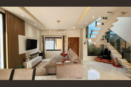 Casa à venda com 190m², 3 quartos e 5 vagasSala