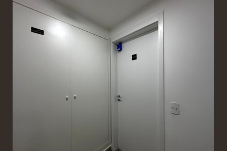 Apartamento à venda com 31m², 1 quarto e sem vagaBanheiro