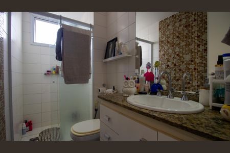 Apartamento à venda com 132m², 4 quartos e 2 vagasBanheiro da Suíte 2