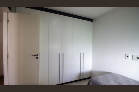 Apartamento à venda com 132m², 4 quartos e 2 vagasQuarto 1