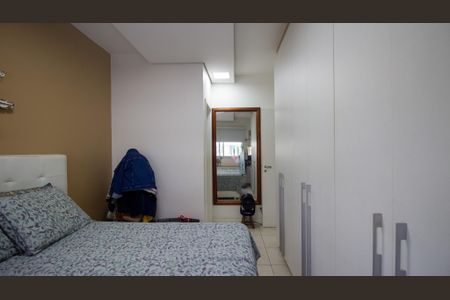 Apartamento à venda com 132m², 4 quartos e 2 vagasSuíte 1