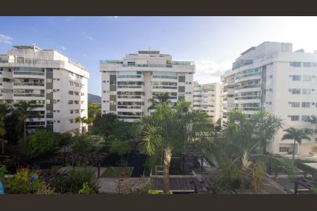 Apartamento à venda com 132m², 4 quartos e 2 vagasVaranda