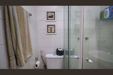 Apartamento à venda com 132m², 4 quartos e 2 vagasBanheiro Social