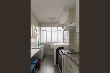Apartamento para alugar com 58m², 2 quartos e 1 vaga Apartamento para alugar com 58m², 2 quartos e 1 vagaCozinha e Área de Serviço
