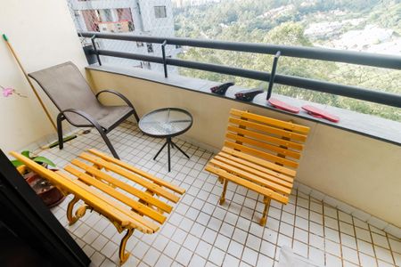 Apartamento à venda com 95m², 2 quartos e 3 vagasVaranda da Sala