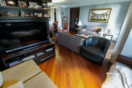 Apartamento à venda com 95m², 2 quartos e 3 vagasSala 2 - TV