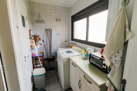 Apartamento à venda com 95m², 2 quartos e 3 vagasÁrea de Serviço