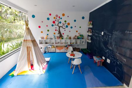 Apartamento à venda com 95m², 2 quartos e 3 vagasBrinquedoteca