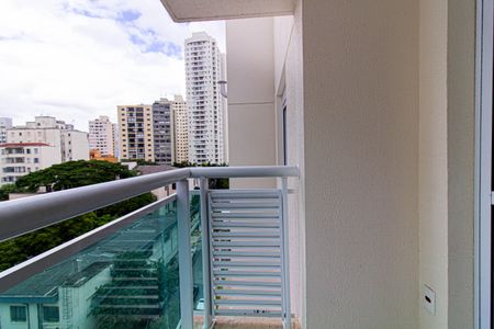 Apartamento à venda com 41m², 1 quarto e 1 vaga Apartamento à venda com 41m², 1 quarto e 1 vagaVaranda