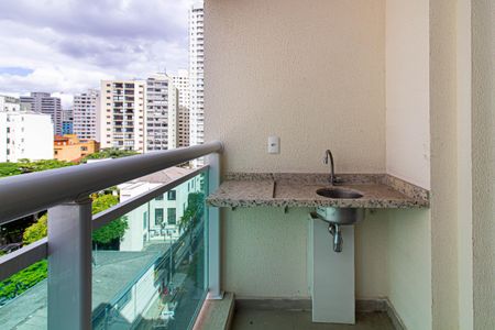 Apartamento à venda com 41m², 1 quarto e 1 vaga Apartamento à venda com 41m², 1 quarto e 1 vagaVaranda