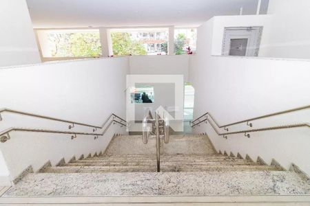 Apartamento à venda com 41m², 1 quarto e 1 vaga Apartamento à venda com 41m², 1 quarto e 1 vagaÁrea comum - Entrada