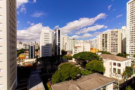 Apartamento à venda com 41m², 1 quarto e 1 vaga Apartamento à venda com 41m², 1 quarto e 1 vagaVista da Varanda da Sala