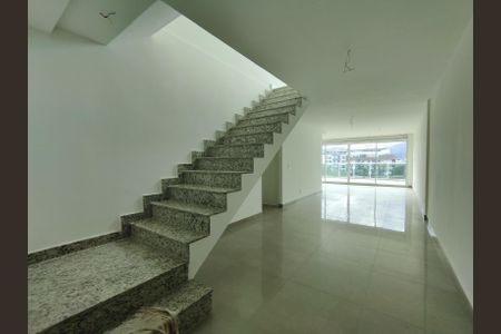 Apartamento para alugar com 278m², 4 quartos e 3 vagas Apartamento para alugar com 278m², 4 quartos e 3 vagasSala