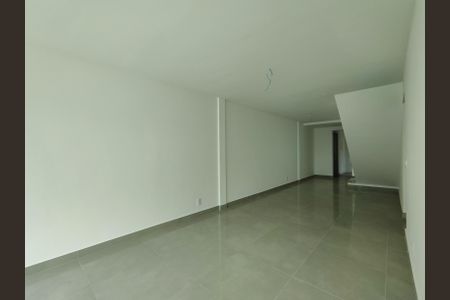 Apartamento para alugar com 278m², 4 quartos e 3 vagas Apartamento para alugar com 278m², 4 quartos e 3 vagasSala