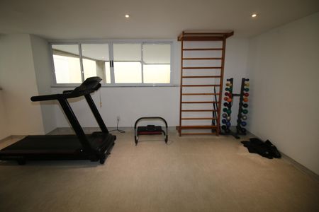 Apartamento à venda com 175m², 3 quartos e 2 vagasÁrea comum - Academia