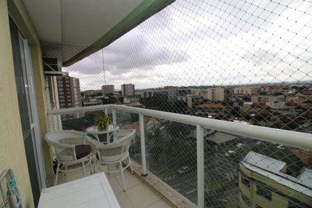 Apartamento à venda com 175m², 3 quartos e 2 vagasVaranda