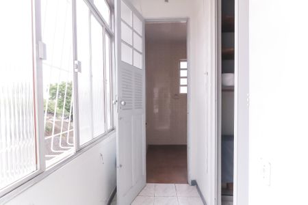 Apartamento à venda com 76m², 2 quartos e sem vagaÁrea de Serviço