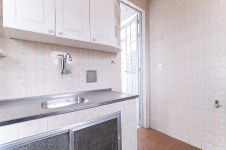 Apartamento à venda com 76m², 2 quartos e sem vagaCozinha